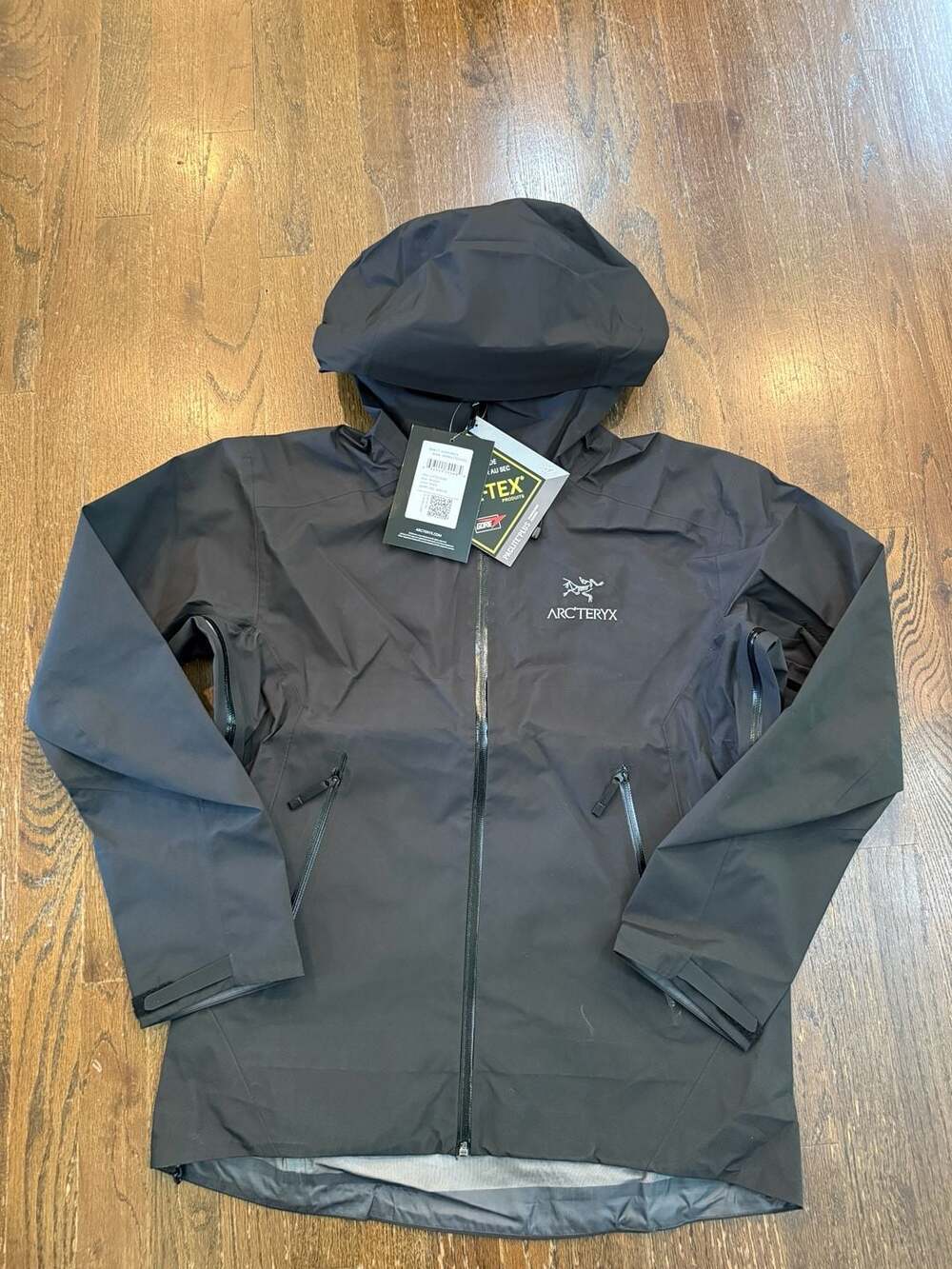 Arc'teryx Beta LT Jacket Men's Black Medium Gore-Tex